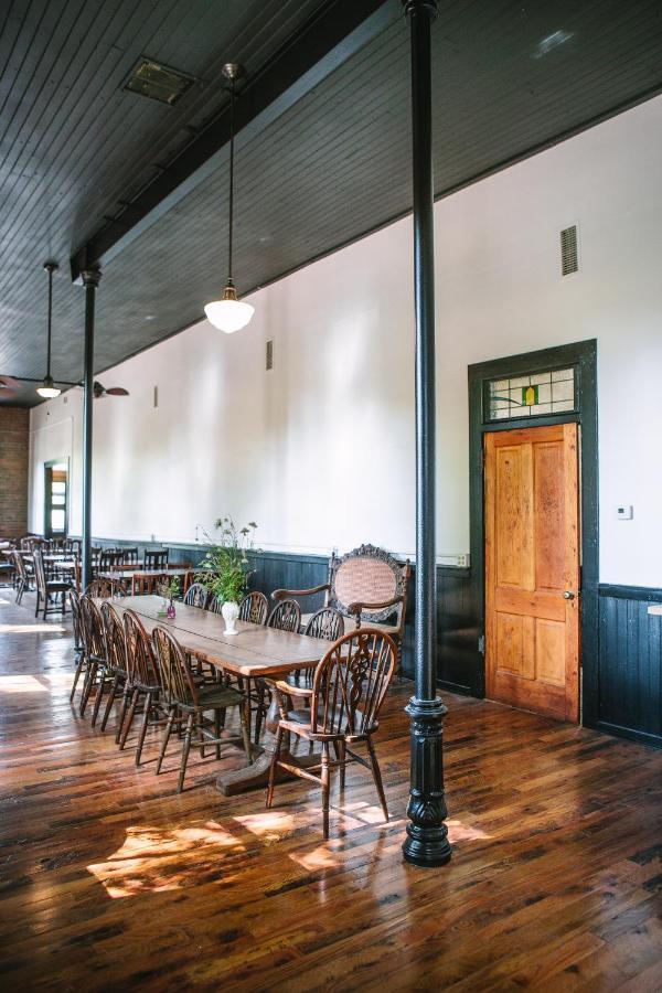 Beard And Lady Inn Chester Εξωτερικό φωτογραφία